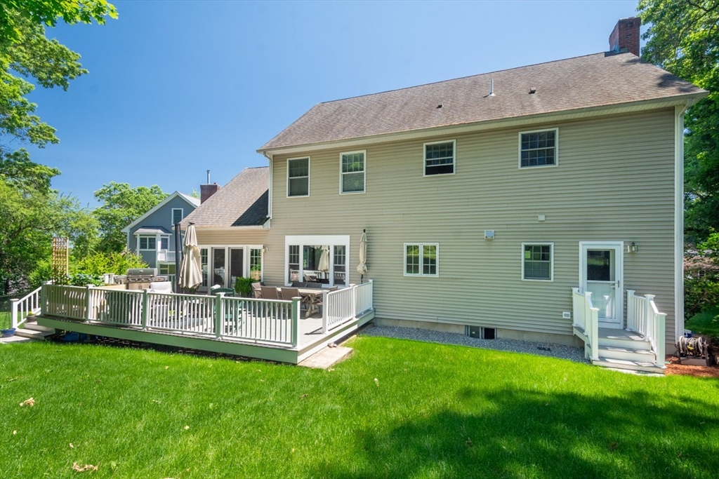 3 Paris Way Woburn, MA 01801 - Photo 36 of 38