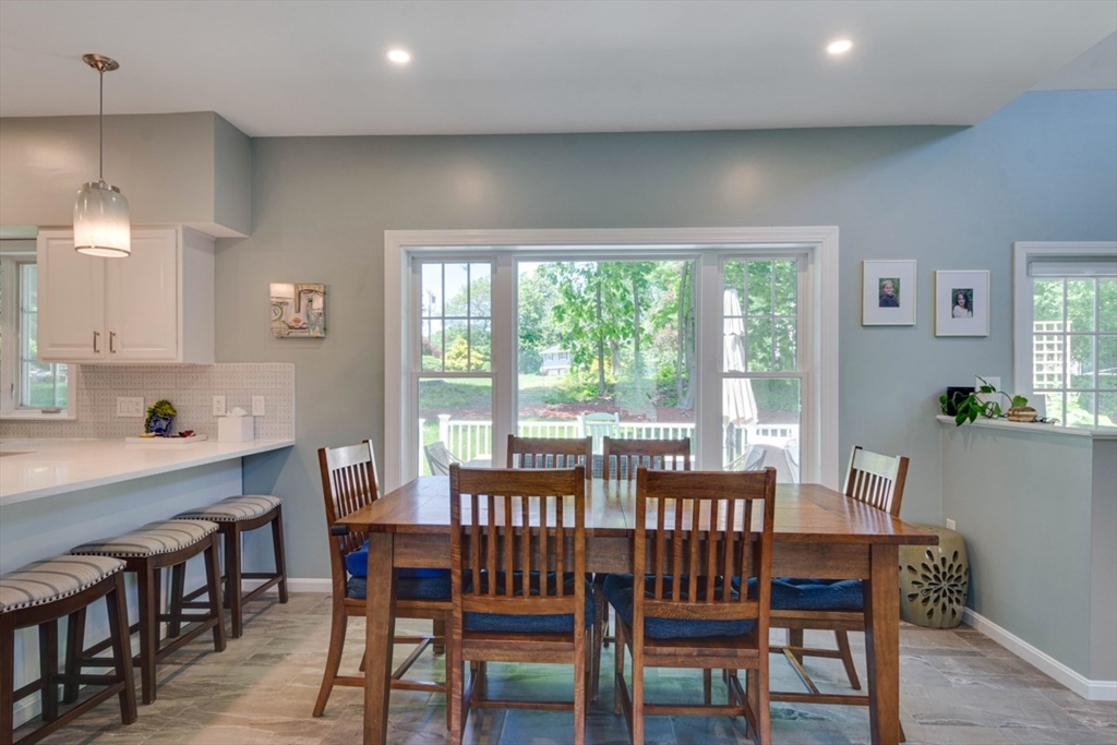 3 Paris Way Woburn, MA 01801 - Photo 9 of 38