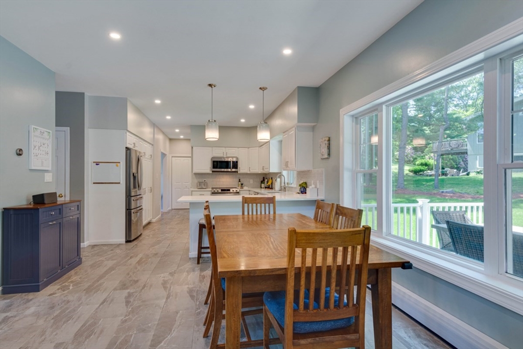 3 Paris Way Woburn, MA 01801 - Photo 10 of 38