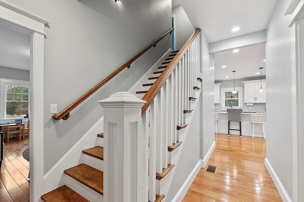 4 Dunn Road Ashburnham, MA 01430 - Photo 13 of 32
