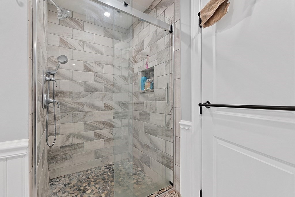 4 Dunn Road Ashburnham, MA 01430 - Photo 18 of 32