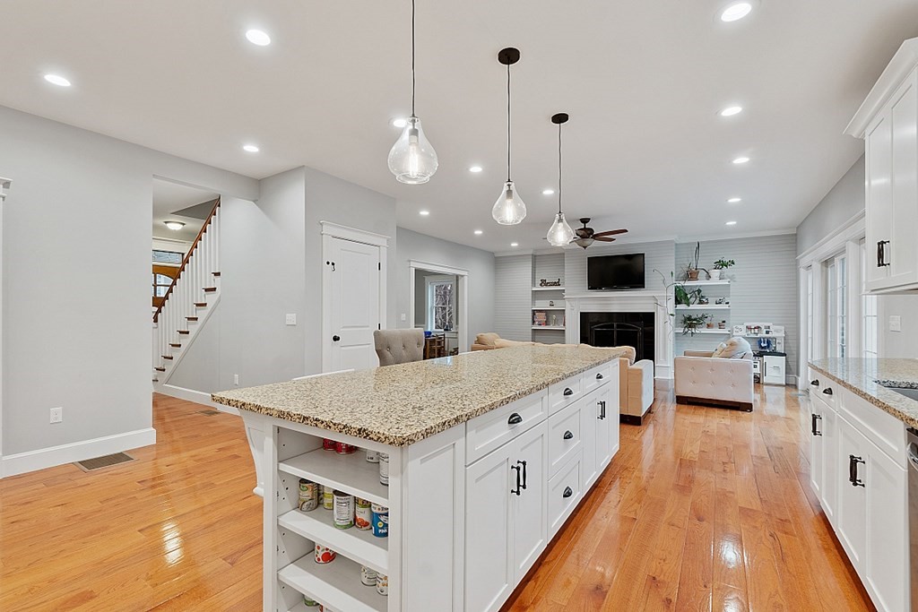 4 Dunn Road Ashburnham, MA 01430 - Photo 4 of 32