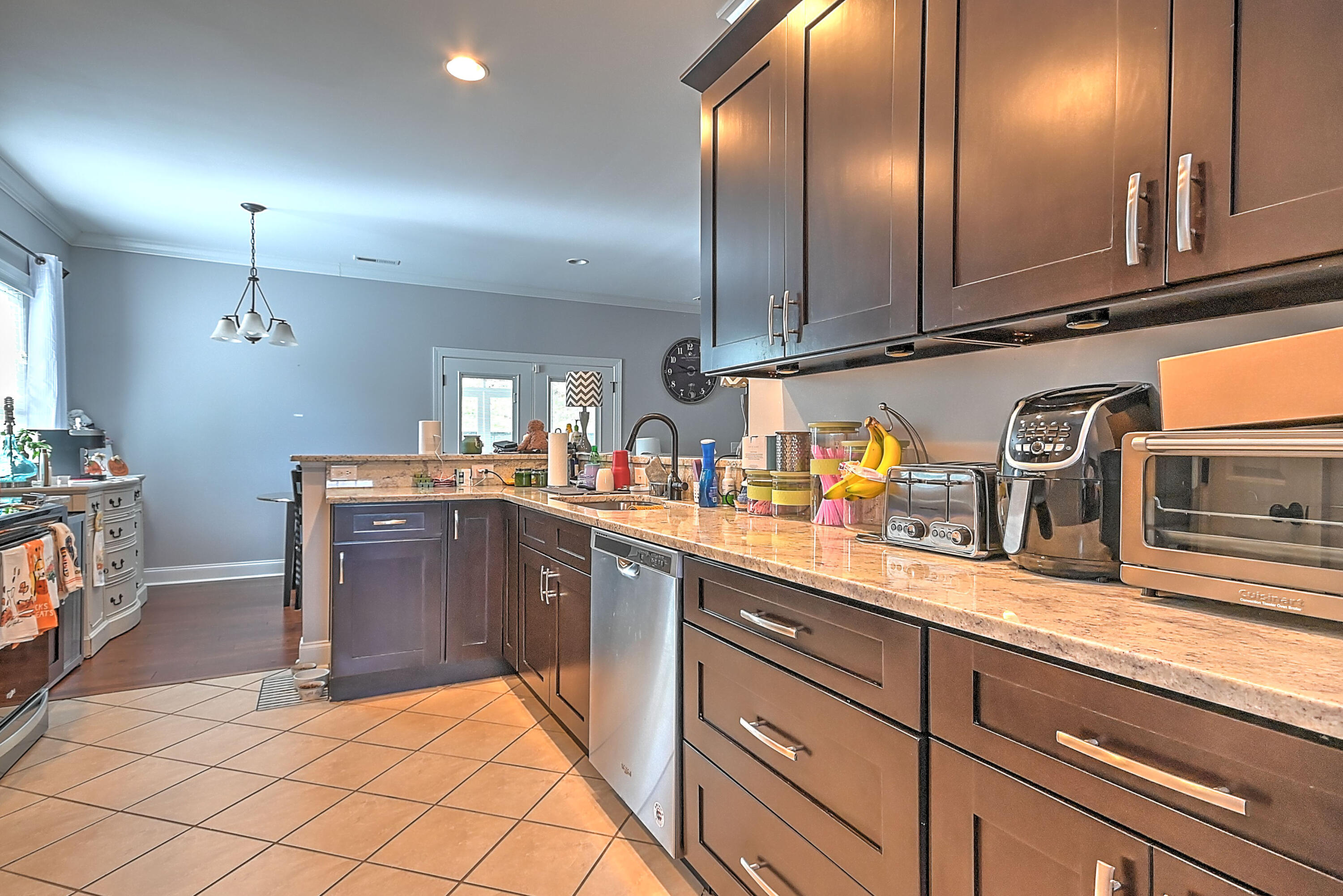 2408 Edinburgh Channel Road Kingsport, TN 37664 - Photo 8 of 49 Edinburgh-31