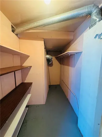 $299,900 | 2114 Shearer Road, Kansas City, KS 66106