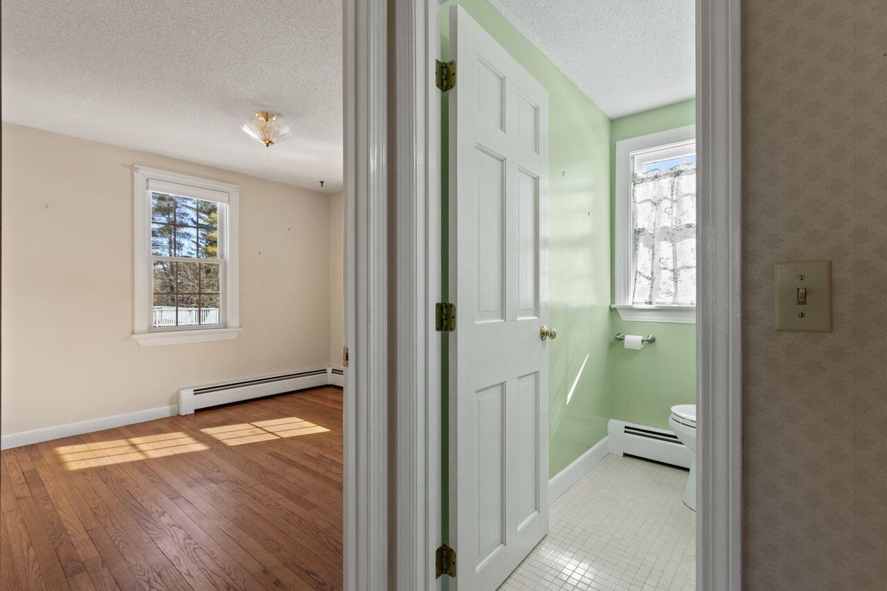 93 Caron Street Portland, ME 04103 - Photo 14 of 40 14