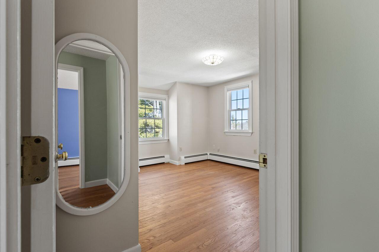 93 Caron Street Portland, ME 04103 - Photo 17 of 40 17