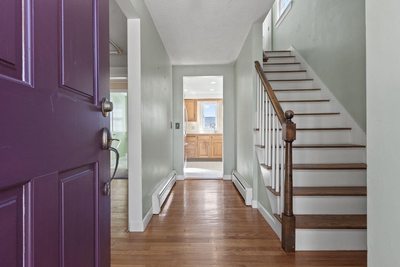 93 Caron Street Portland, ME 04103 - Photo 3 of 40 3