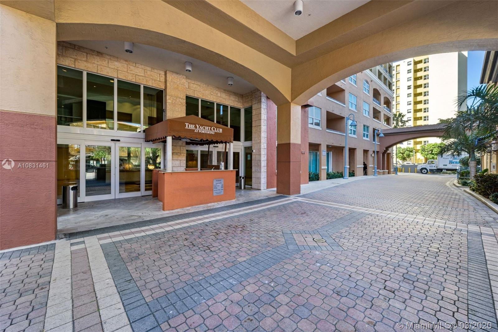 90 Alton Road, Unit 1606 Miami Beach, FL 33139 - Photo 14 of 14