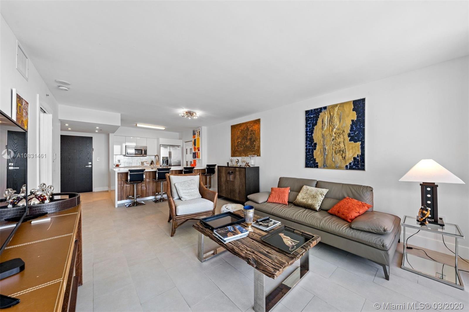 90 Alton Road, Unit 1606 Miami Beach, FL 33139 - Photo 4 of 14