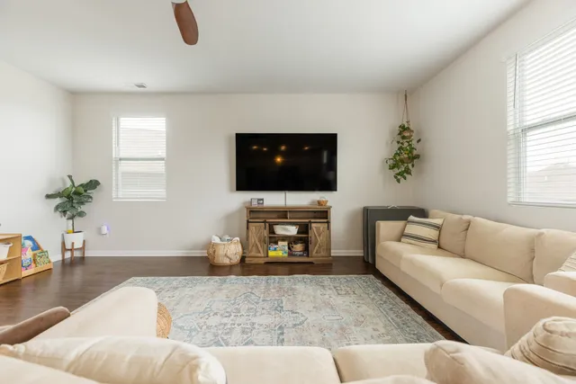 $490,000 | 905 Aberdeen Court, Columbia, TN 38401