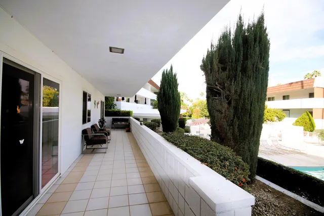 $2,600 | 2396 South Palm Canyon Drive, Unit 1, Palm Springs, CA 92264