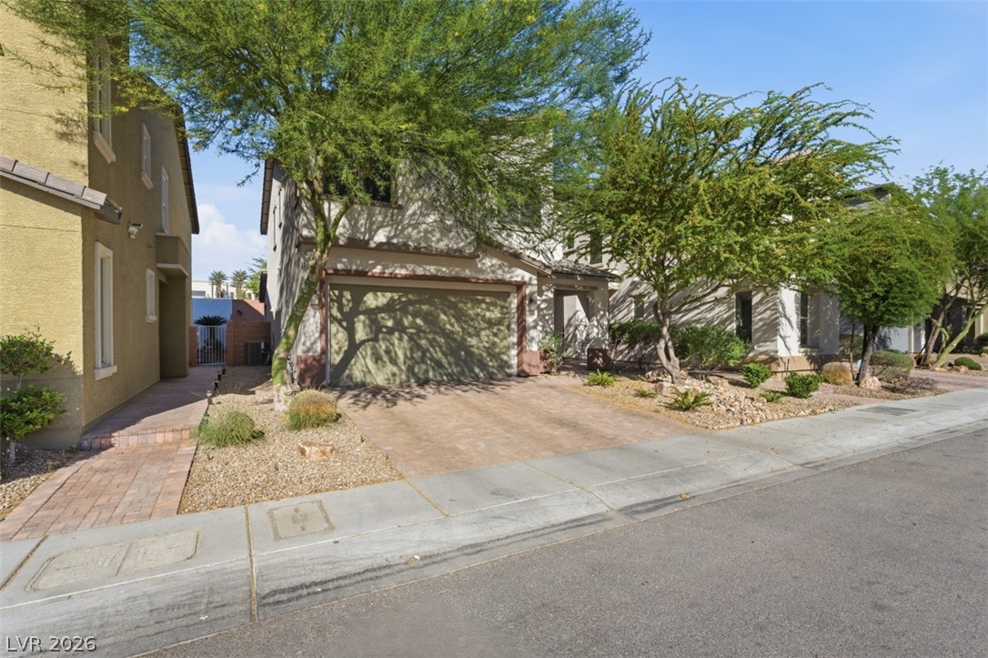 5751 Hoye Canyon Road Las Vegas, NV 89148 - Photo 2 of 43