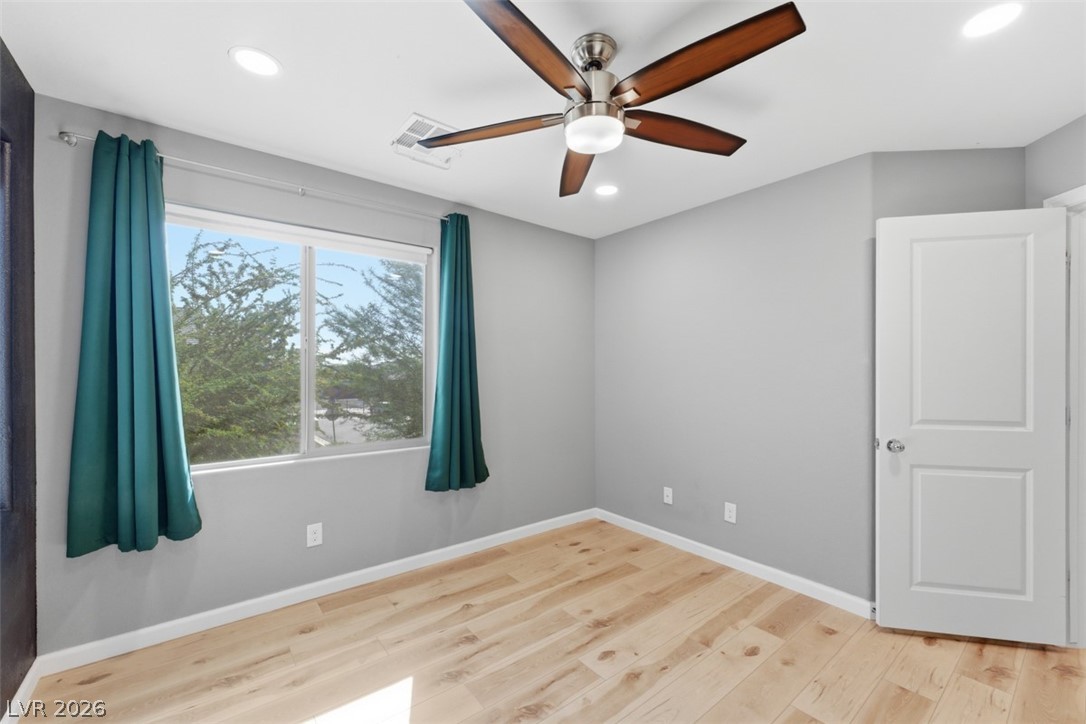 5751 Hoye Canyon Road Las Vegas, NV 89148 - Photo 37 of 43