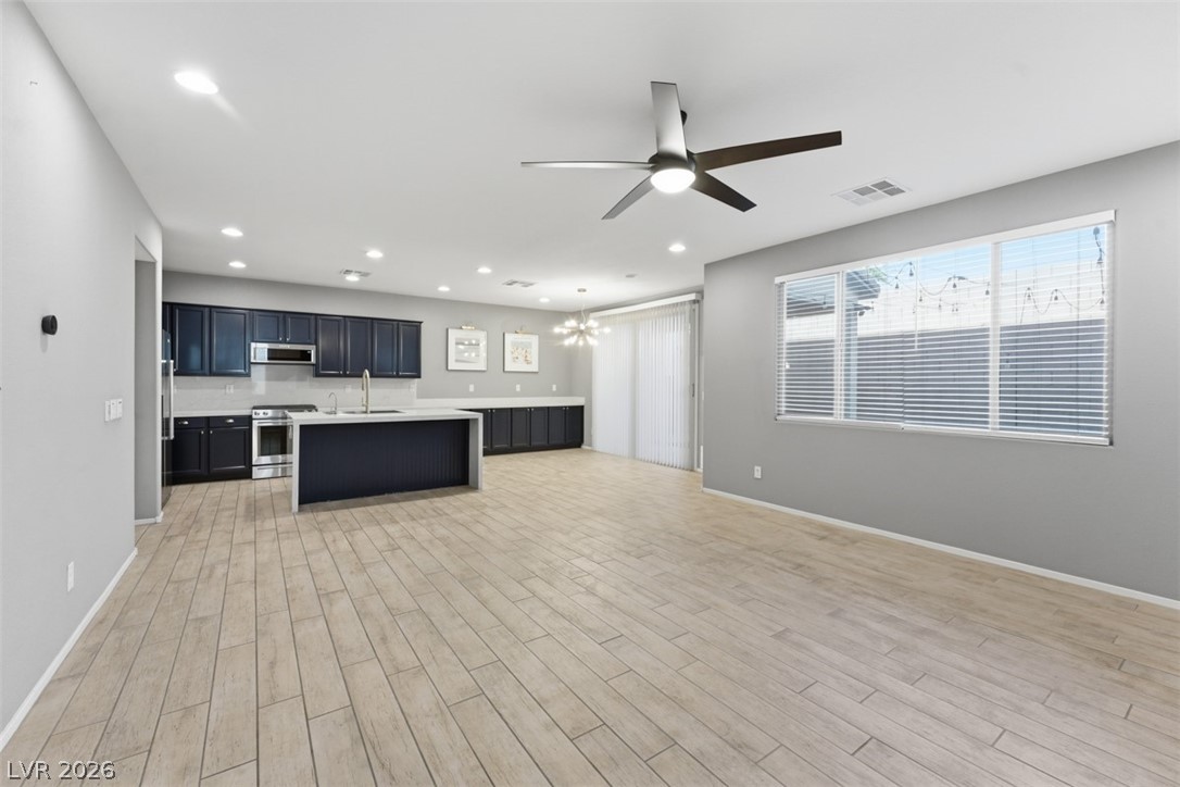 5751 Hoye Canyon Road Las Vegas, NV 89148 - Photo 8 of 43