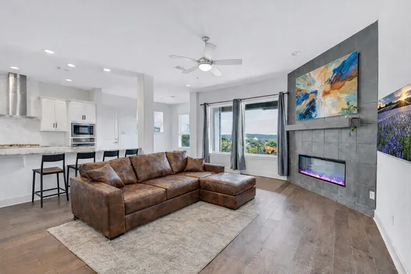 $640,000 | 101 South Creek Circle, Bertram, TX 78605