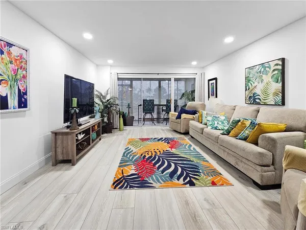 $2,800 | 1700 Pine Valley Drive, Unit 118, Fort Myers, FL 33907