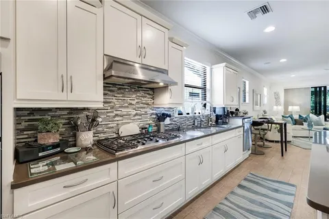 $1,118,000 | 16345 Camden Lakes Circle, Naples, FL 34110