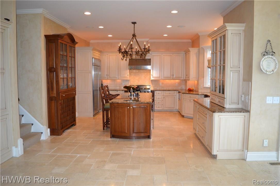 2693 Heights View Court Rochester, MI 48306 - Photo 25 of 95 Hearth Room to Kitchen