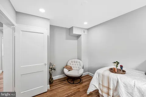 $674,900 | 4782 21st Road North, Arlington, VA 22207