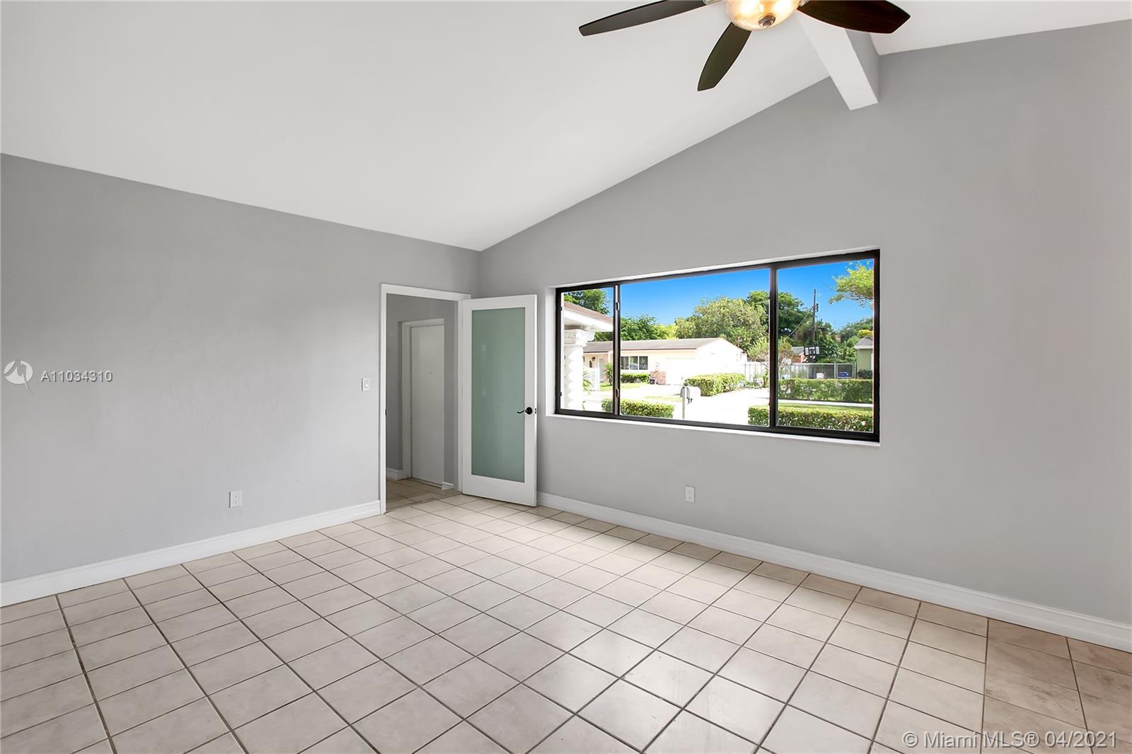 2915 Northwest 68th Street Miami, FL 33147 - Photo 12 of 33