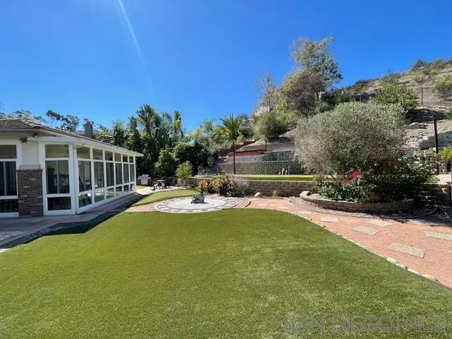 11704 Eastfield Road Poway, CA 92064 - Photo 33 of 37
