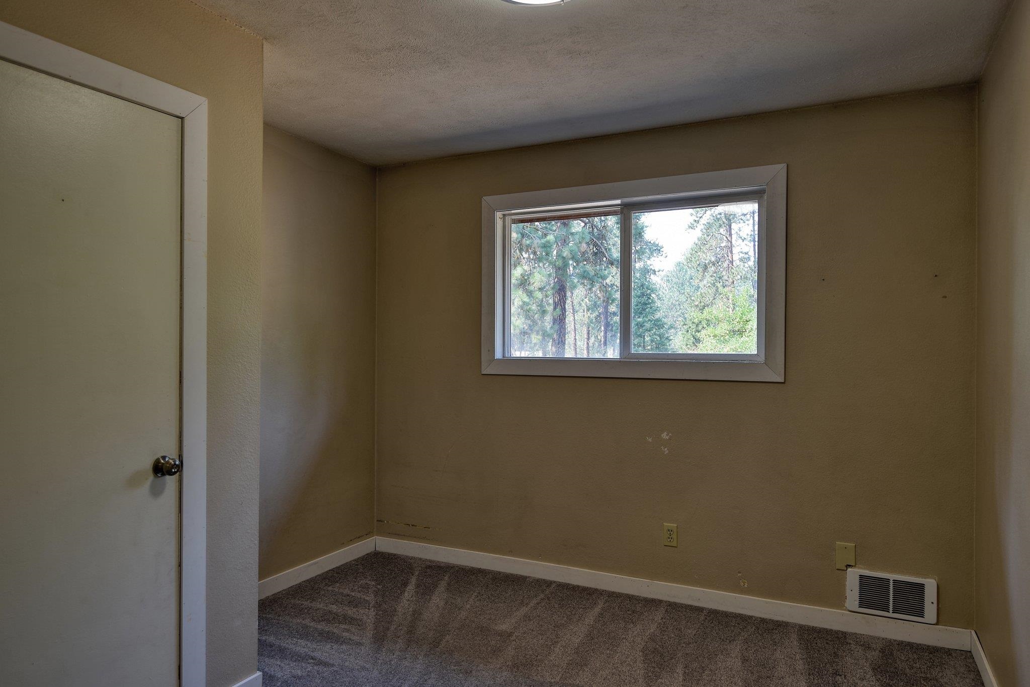 20407 North Newport Road Colbert, WA 99005 - Photo 14 of 39