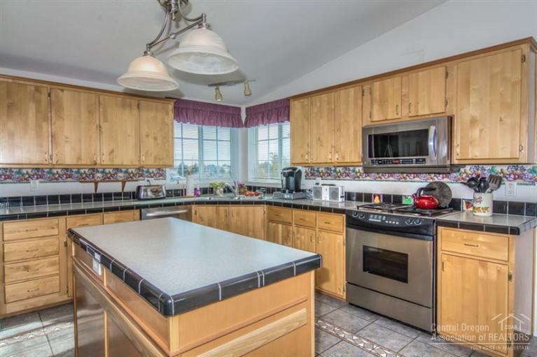 15380 Southwest Steelhead Road Terrebonne, OR 97760 - Photo 18 of 23 Additional Photo