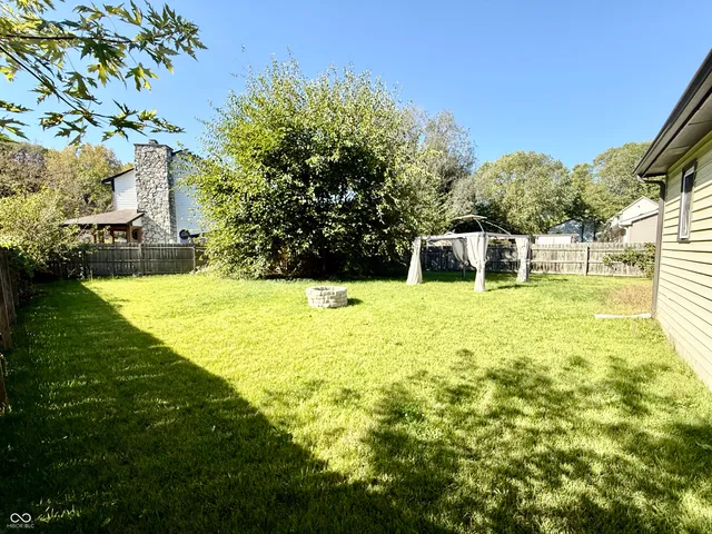 $259,900 | 8311 Stacy Lynn Court, Indianapolis, IN 46231