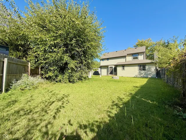 $259,900 | 8311 Stacy Lynn Court, Indianapolis, IN 46231