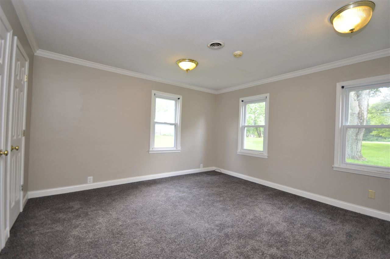 10291 North Sharp Bend Road Albany, IN 47320 - Photo 9 of 15 Gallery Image 9