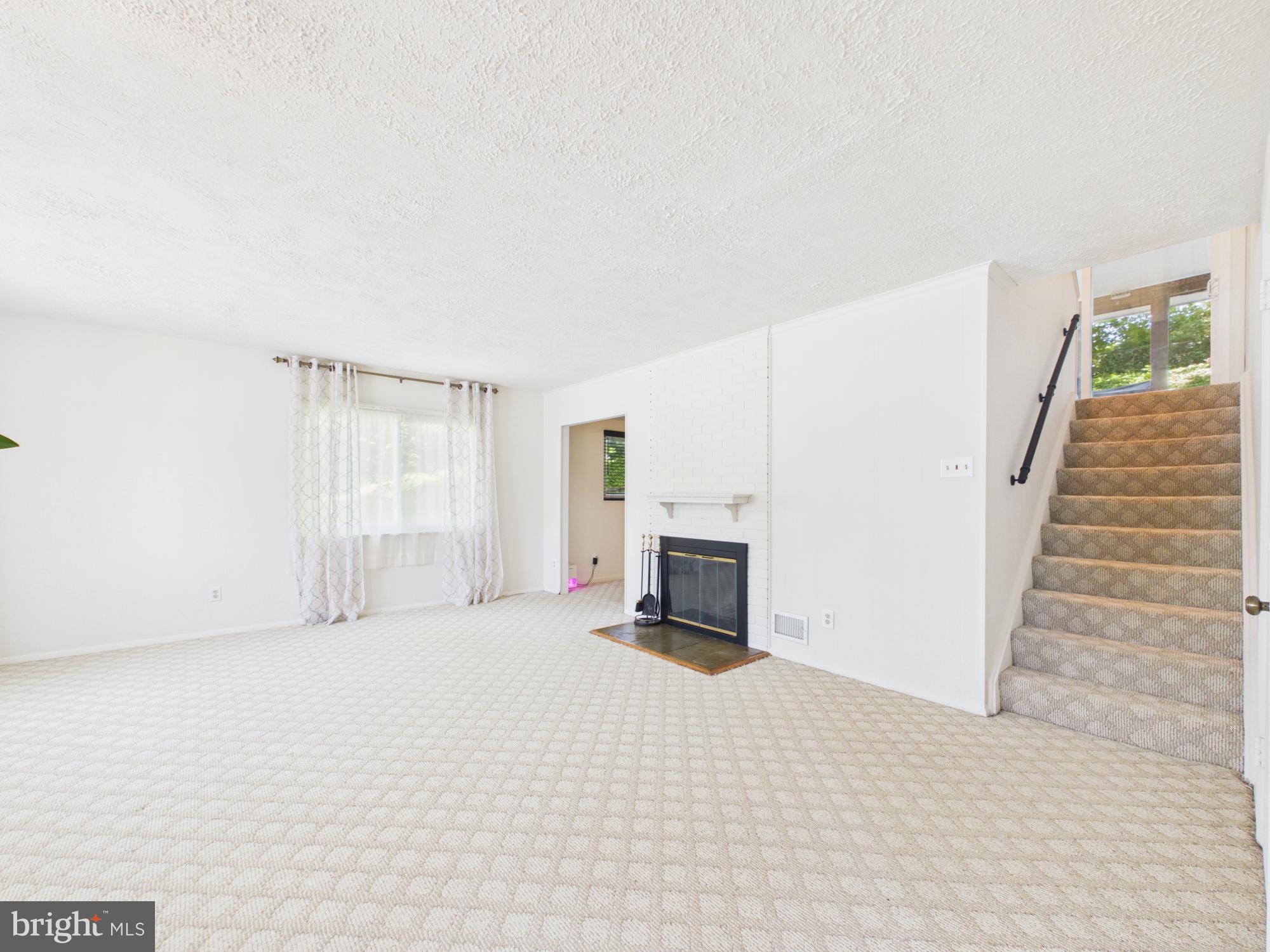5512 Kathleen Place Springfield, VA 22151 - Photo 5 of 42 Bright and airy living space awaits.