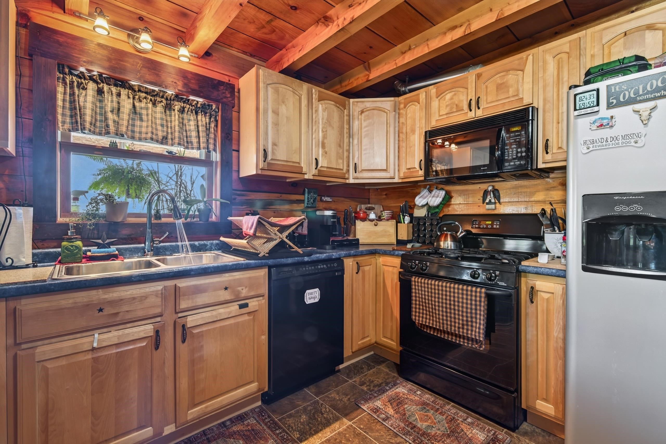 2316 Peth Road Braintree, VT 05060 - Photo 6 of 58 Gallery Image 6