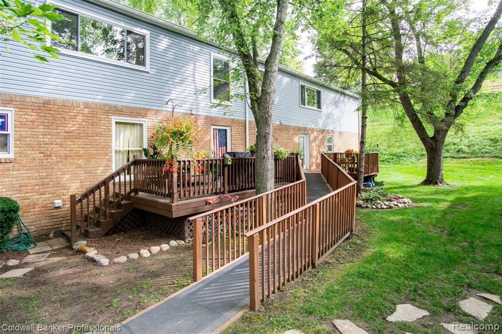 525 East University Drive, Unit 1002 Rochester, MI 48307 - Photo 12 of 12