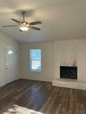 $1,650 | 8801 Pineridge Drive, Unit A, Austin, TX 78729