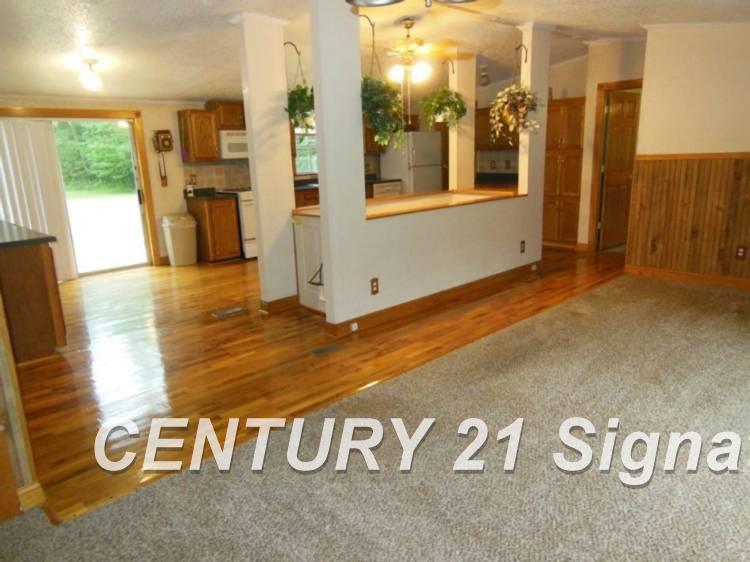 6891 North Bay Midland County Line Road Rhodes, MI 48652 - Photo 7 of 29