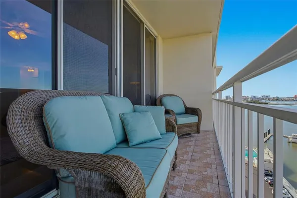 $569,000 | 100 Pierce Street, Unit 1202, Clearwater, FL 33756