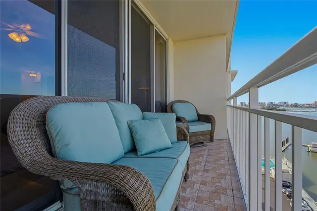$569,000 | 100 Pierce Street, Unit 1202, Clearwater, FL 33756