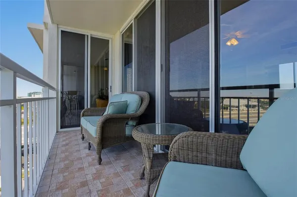 $569,000 | 100 Pierce Street, Unit 1202, Clearwater, FL 33756