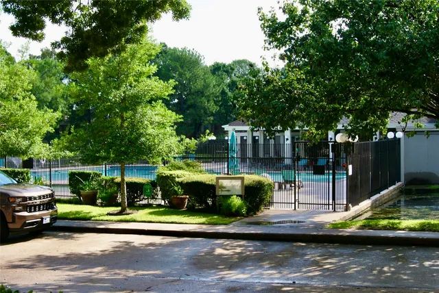 a view of a yard with patio