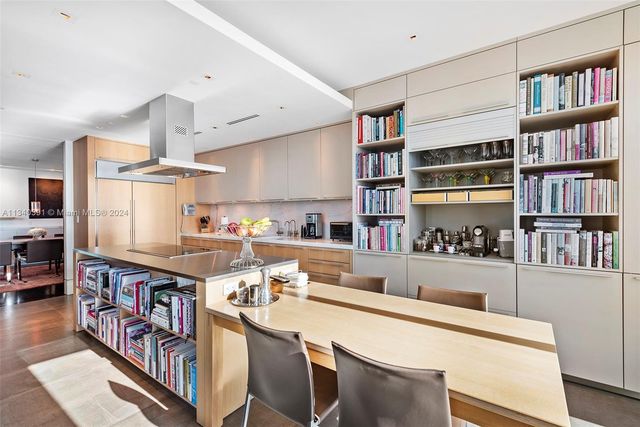 a bathroom with a tub