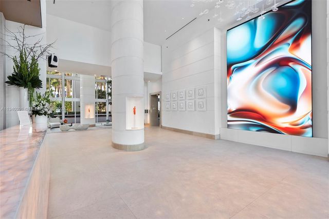 $6,500,000 | 5959 Collins Avenue, Unit 1106, Miami Beach, FL 33140
