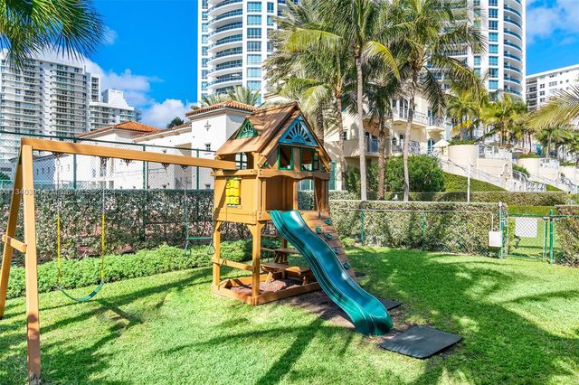 $6,500,000 | 5959 Collins Avenue, Unit 1106, Miami Beach, FL 33140