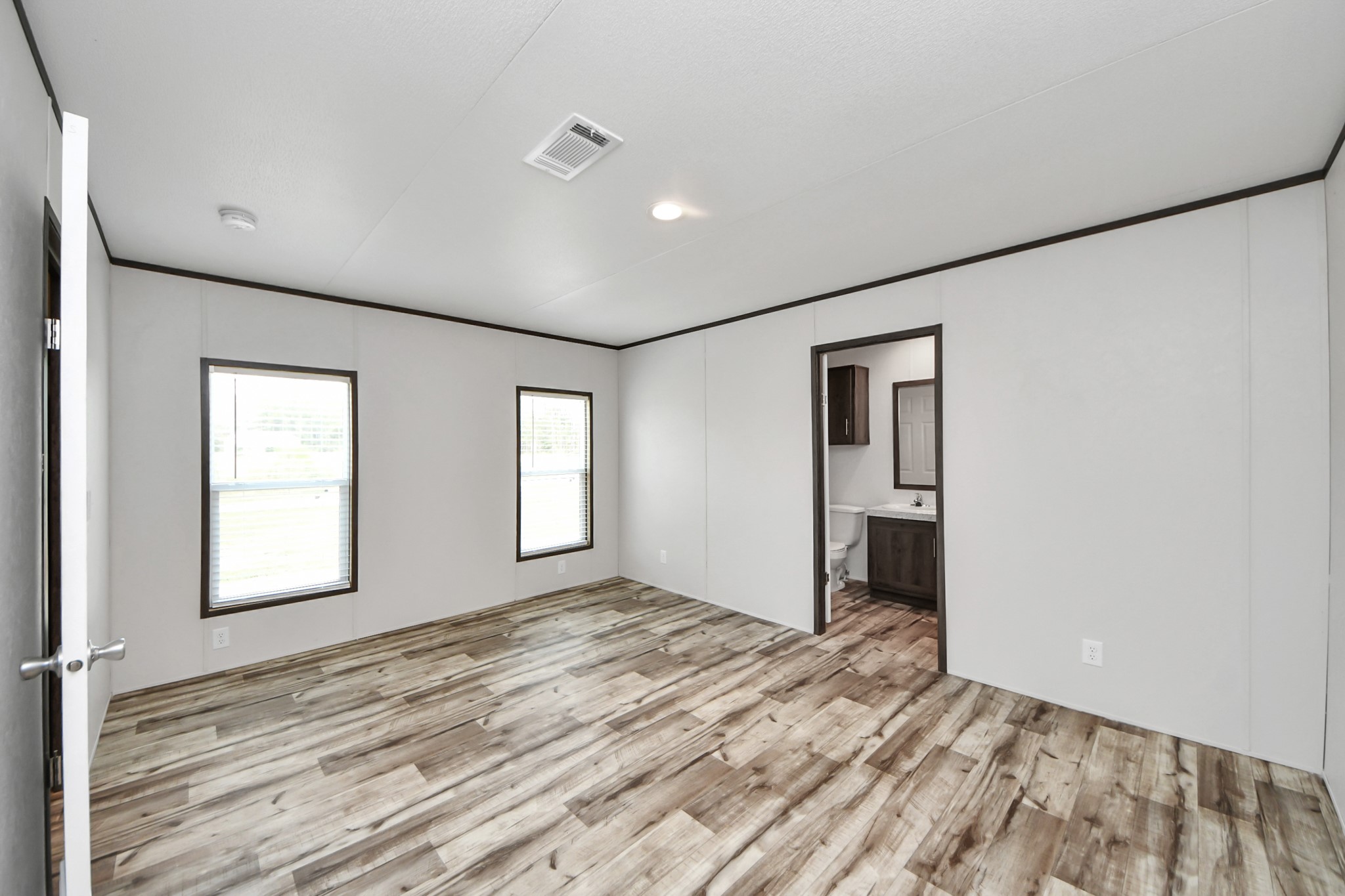 1556 Brown Road Willis, TX 77378 - Photo 19 of 31 Gallery Image 19