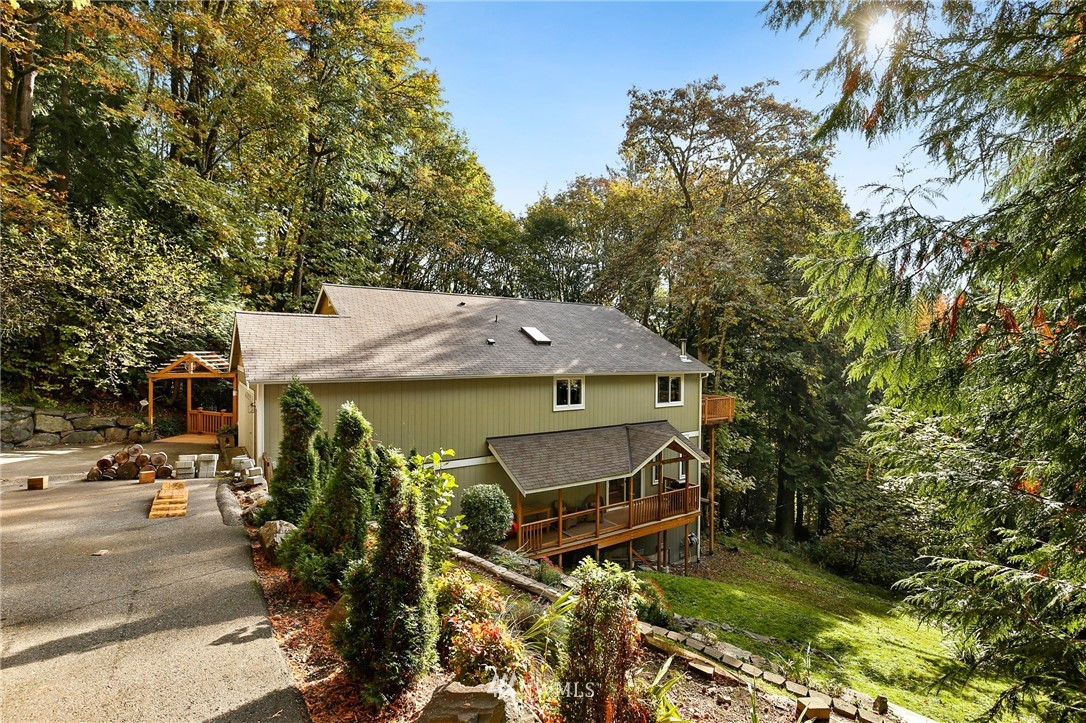 17733 Southeast 110th Street Renton, WA 98059 - Photo 1 of 35