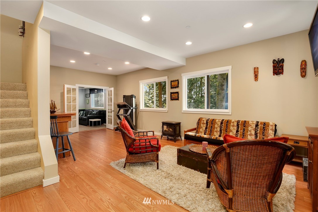 17733 Southeast 110th Street Renton, WA 98059 - Photo 19 of 35