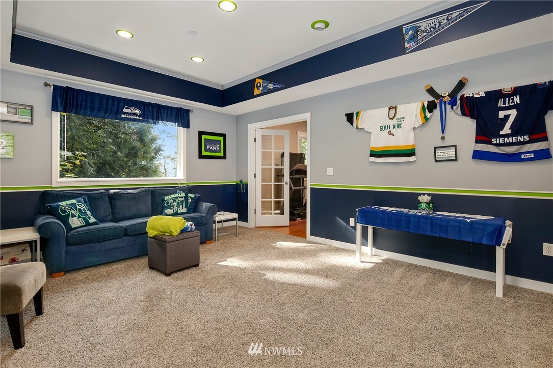 17733 Southeast 110th Street Renton, WA 98059 - Photo 23 of 35