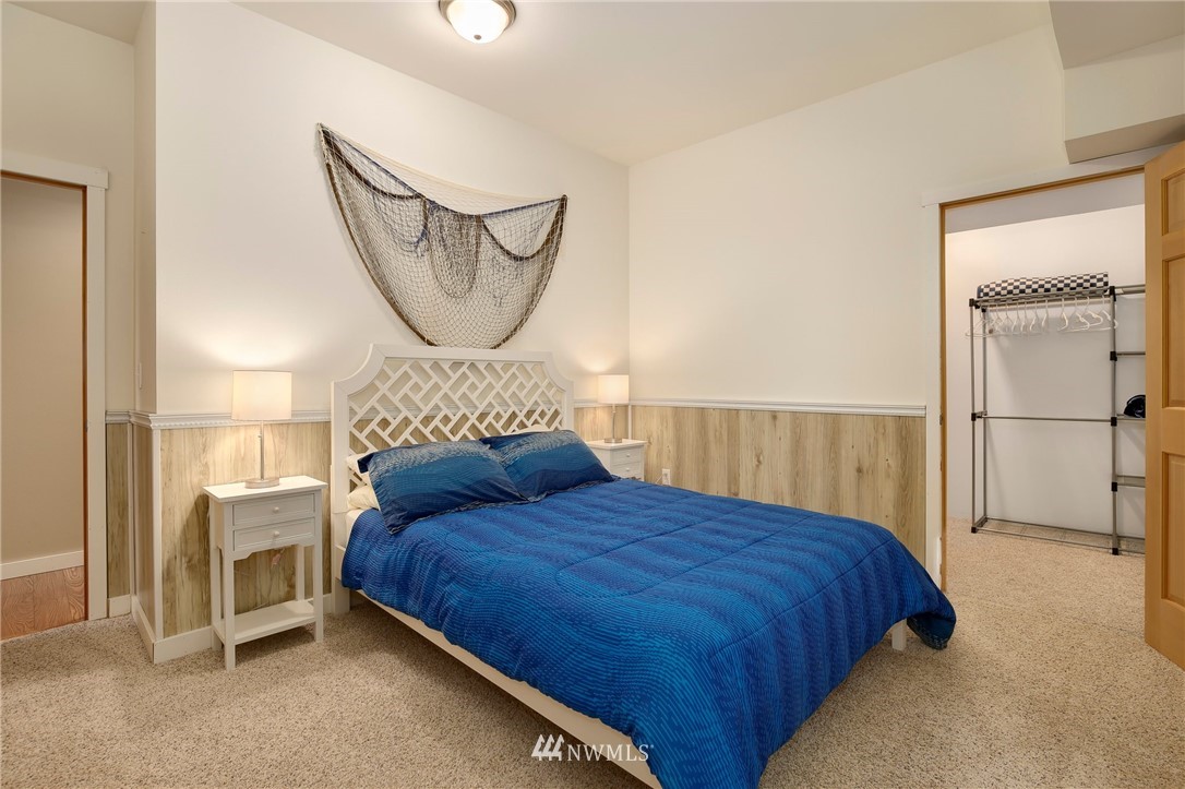 17733 Southeast 110th Street Renton, WA 98059 - Photo 24 of 35
