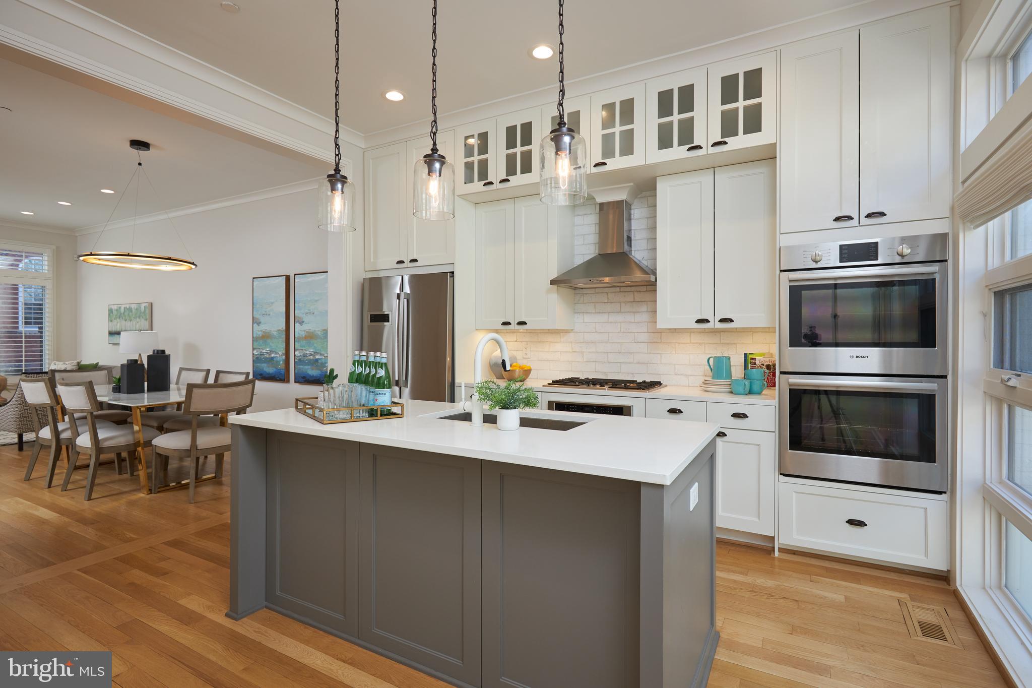 419 Guethler's Way Washington, DC 20003 - Photo 4 of 59 Chic Gourmet Kitchen w/high end appliances