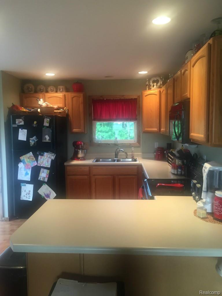 8562 Fisher Road Yale, MI 48097 - Photo 24 of 39 IMG_4737.jpg