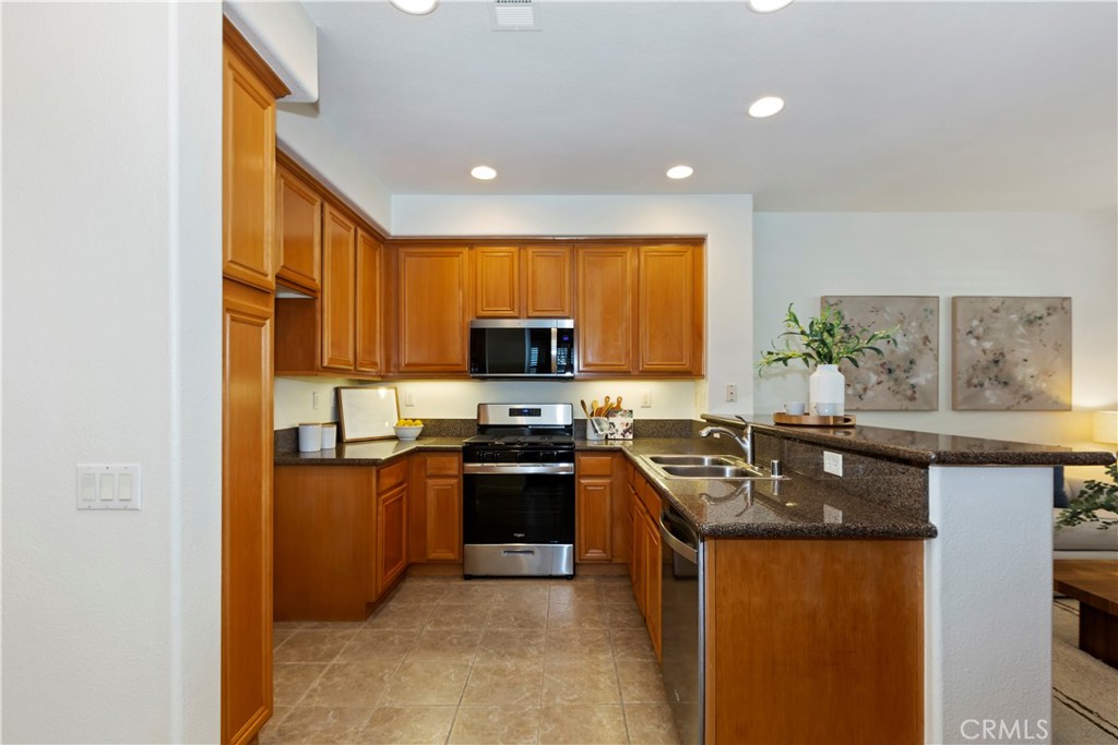 7733 Hess Place, Unit 2 Rancho Cucamonga, CA 91739 - Photo 11 of 35